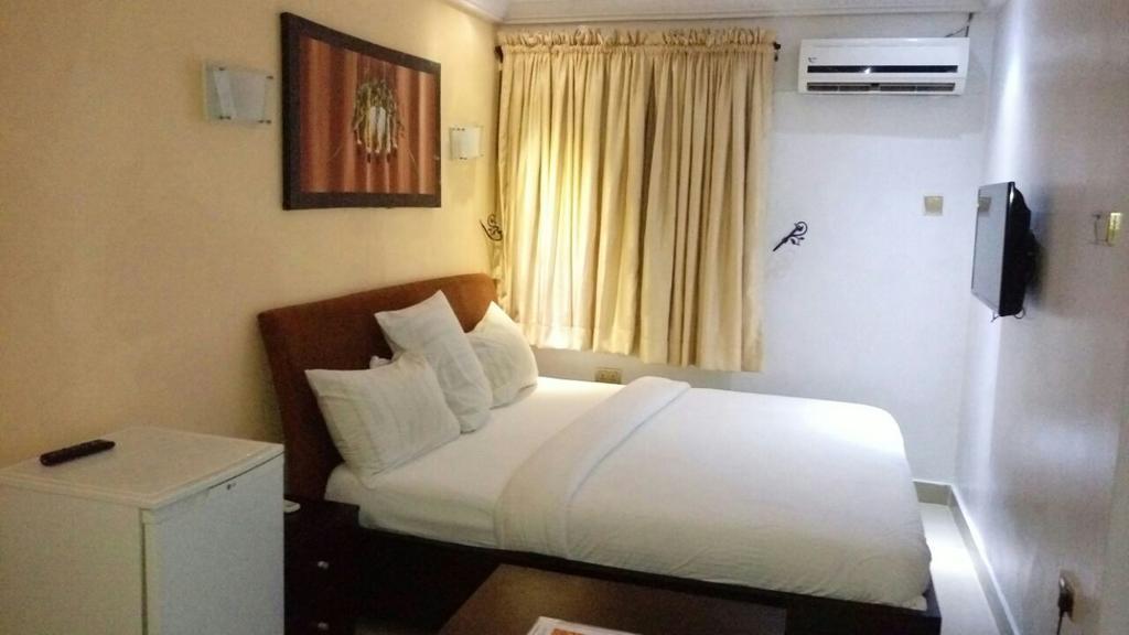 Ben Auto Hotel لاغوس المظهر الخارجي الصورة